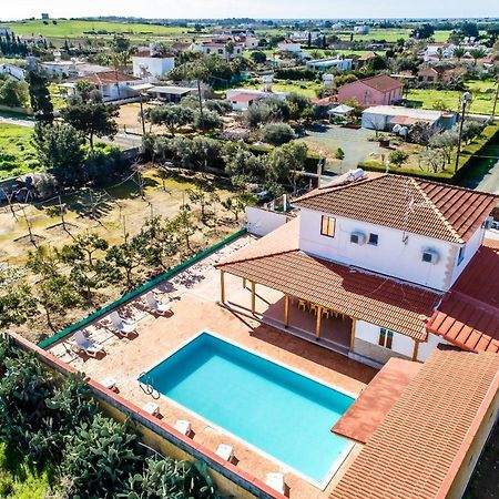 Reel Paradise Villa, Cyprus ลาร์นาคา ภายนอก รูปภาพ